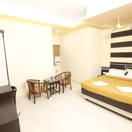 Hotel Kasi Inn Thanjavur ภายนอก รูปภาพ