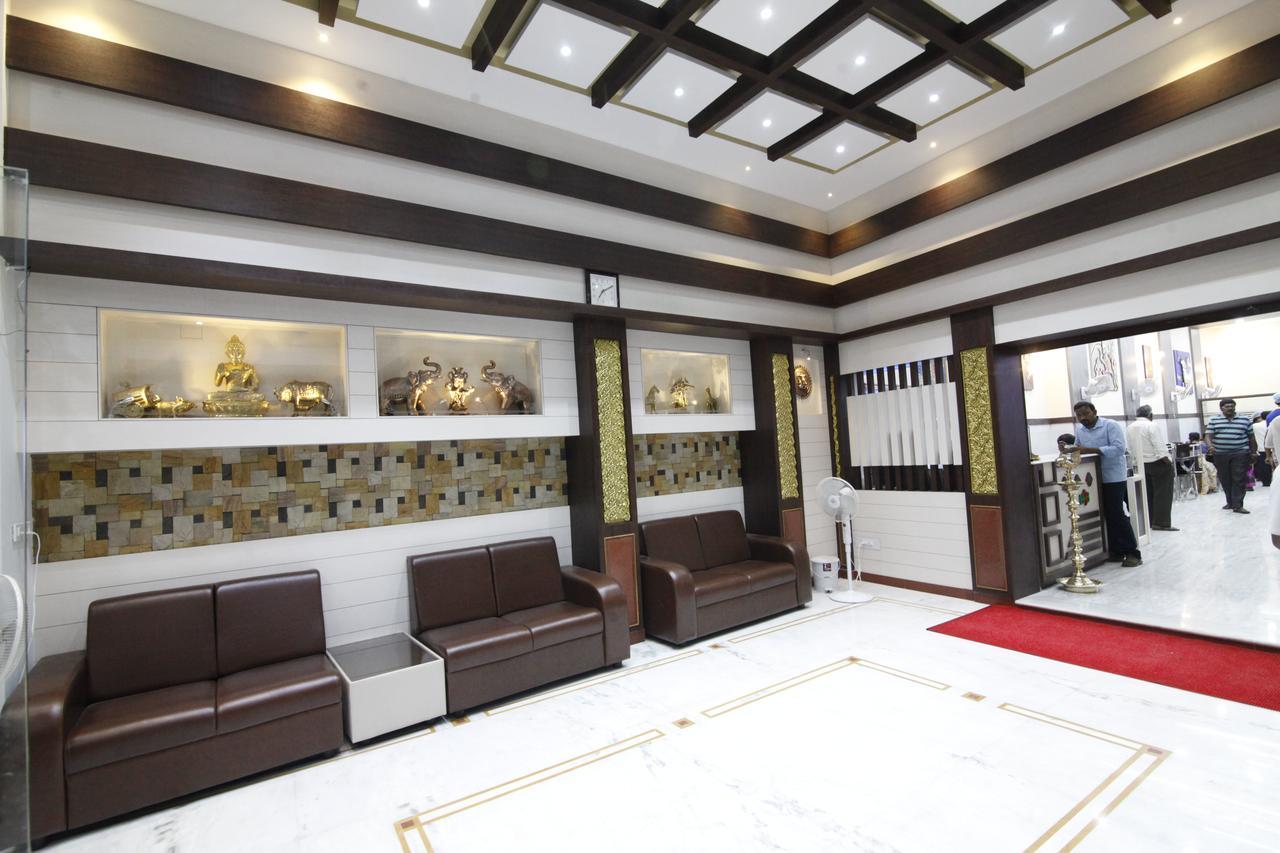 Hotel Kasi Inn Thanjavur ภายนอก รูปภาพ