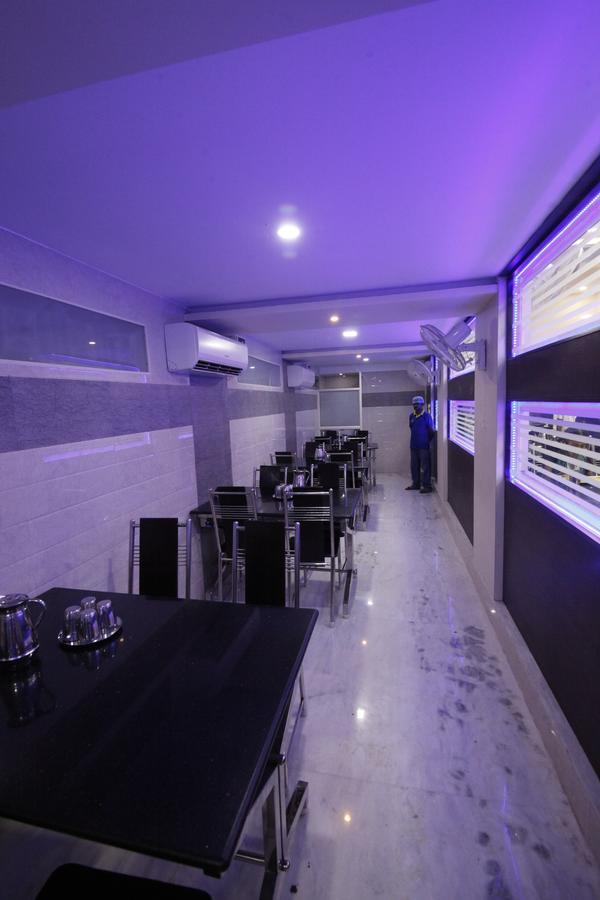 Hotel Kasi Inn Thanjavur ภายนอก รูปภาพ